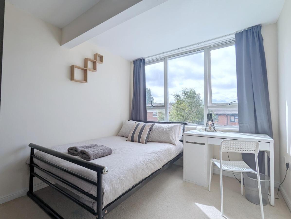 ליברפול Guest Rooms Near City Centre & Dock Free Parking מראה חיצוני תמונה